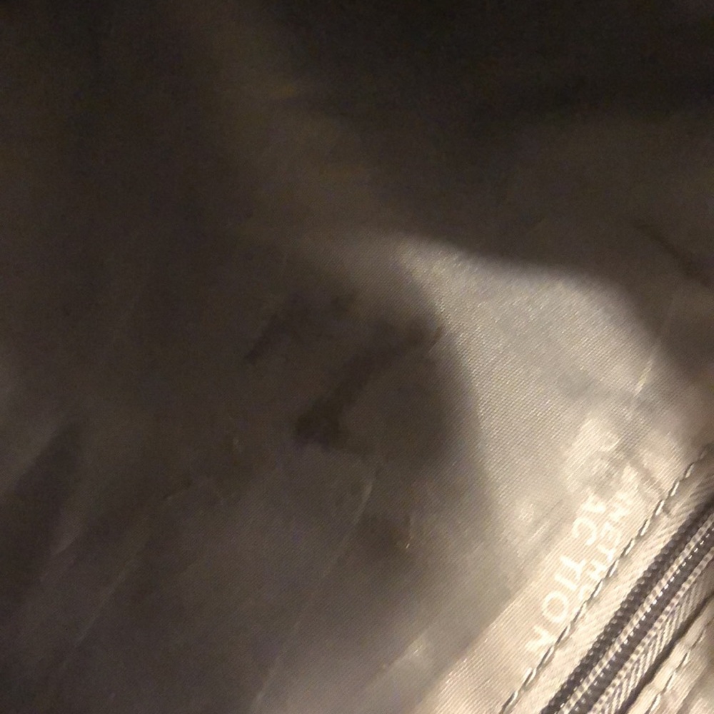 Kenneth Cole Reaction black laptop bag - Picture 12 of 13